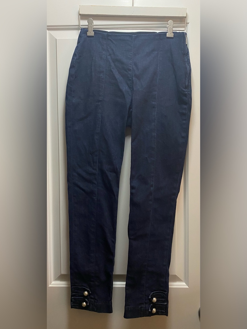 Anne Taylor Midrise Medium Wash Jeans Side Zip Pearl Button Elastic Waist 6